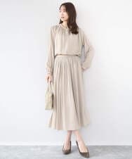 F1HGD35150 MK MICHEL KLEIN(小さいサイズ)(メゾン ドゥ サンク) 【小さいサイズ】サテンプリーツスカート/UVカット/洗える ダークグレー