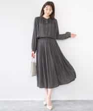 F1HGD35150 MK MICHEL KLEIN(小さいサイズ)(メゾン ドゥ サンク) 【小さいサイズ】サテンプリーツスカート/UVカット/洗える ダークグレー