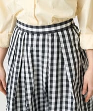 F1HGE27160 MK MICHEL KLEIN(小さいサイズ)(メゾン ドゥ サンク) 【小さいサイズ】タックフレアスカート（ギンガムチェック）/洗濯機で洗える ブラック