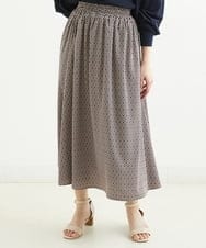 F1HGS07140 MK MICHEL KLEIN(小さいサイズ)(メゾン ドゥ サンク) 【小さいサイズ】幾何柄スカート/丈の長さが選べる/洗える ピンクベージュ