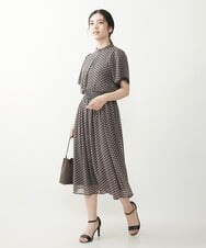 F1HIP04140 MK MICHEL KLEIN(小さいサイズ)(メゾン ドゥ サンク) 【小さいサイズ】幾何柄シフォンスカート/洗える マスタード