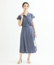 F1HIS02140 MK MICHEL KLEIN(小さいサイズ)(メゾン ドゥ サンク) 【小さいサイズ】柄ジャージータックフレアスカート/洗える ブルー