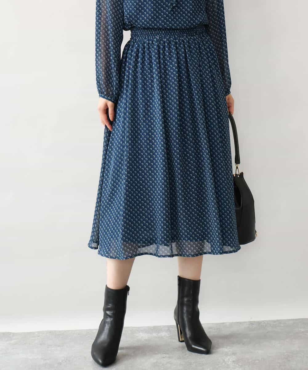 F1HJD39150 MK MICHEL KLEIN(小さいサイズ)(メゾン ドゥ サンク) 【小さいサイズ】[セットアップ］[洗える]スクエア幾何柄シフォンスカート ブルーグリーン