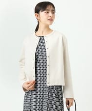 F1JFD21180 MK MICHEL KLEIN(小さいサイズ)(メゾン ドゥ サンク) 【小さいサイズ】フェイクスウェード ドット釦ジャケット/洗える アイボリー