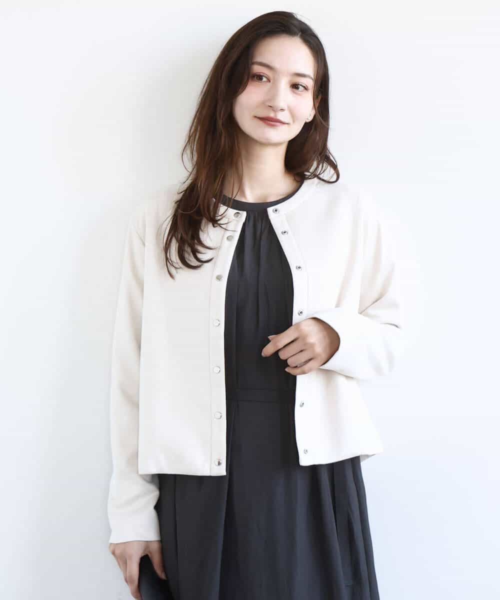 F1JFD21180 MK MICHEL KLEIN(小さいサイズ)(メゾン ドゥ サンク) 【小さいサイズ】フェイクスウェード ドット釦ジャケット/洗える アイボリー