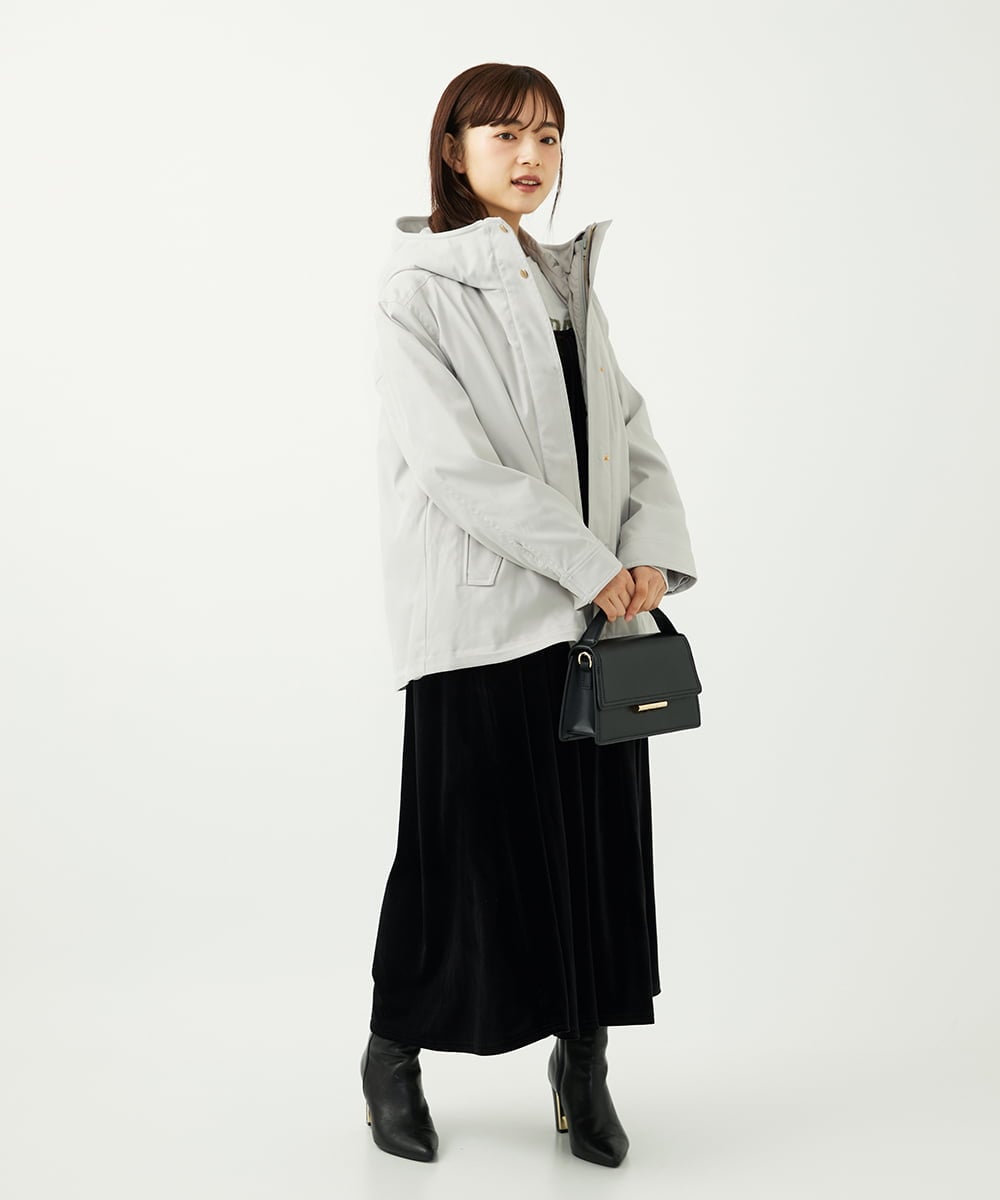 F1KAD31110 MK MICHEL KLEIN(小さいサイズ)(メゾン ドゥ サンク) 【小さいサイズ】刺繍ロゴデザイン コットンロンT/洗える ホワイト