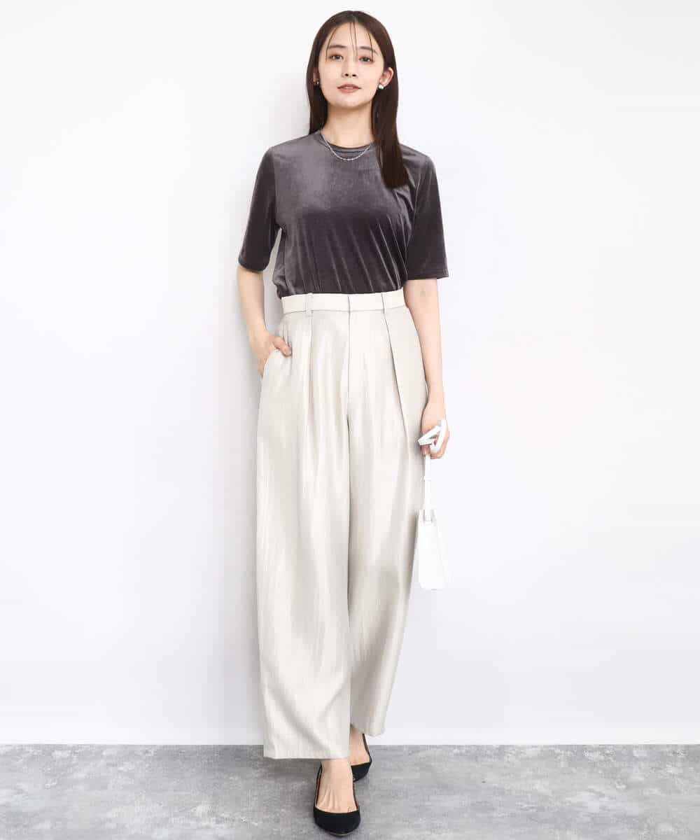 F1KAD33080 MK MICHEL KLEIN(小さいサイズ)(メゾン ドゥ サンク) 【小さいサイズ】シアーベロアTシャツ/洗える グレージュ
