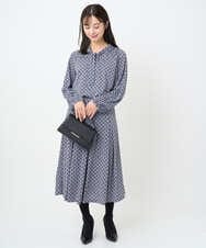 F1KAD40140 MK MICHEL KLEIN(小さいサイズ)(メゾン ドゥ サンク) 【小さいサイズ】スクエア幾何柄ボウタイカットソー/洗濯機で洗える ダークブラウン