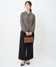 F1KAD40140 MK MICHEL KLEIN(小さいサイズ)(メゾン ドゥ サンク) 【小さいサイズ】スクエア幾何柄ボウタイカットソー/洗濯機で洗える ダークブラウン