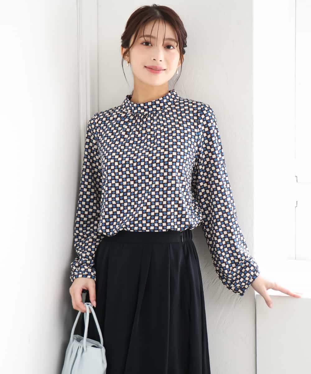 F1KAG46140 MK MICHEL KLEIN(小さいサイズ)(メゾン ドゥ サンク) 【小さいサイズ】[洗える]スクエア幾何柄スタンドネックカットソー ブラウン