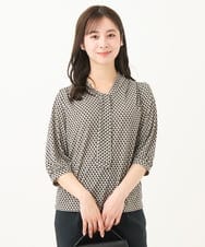 F1KGA42130 MK MICHEL KLEIN(小さいサイズ)(メゾン ドゥ サンク) 【小さいサイズ】幾何柄ボウタイジャージーカットソー/洗える グレー