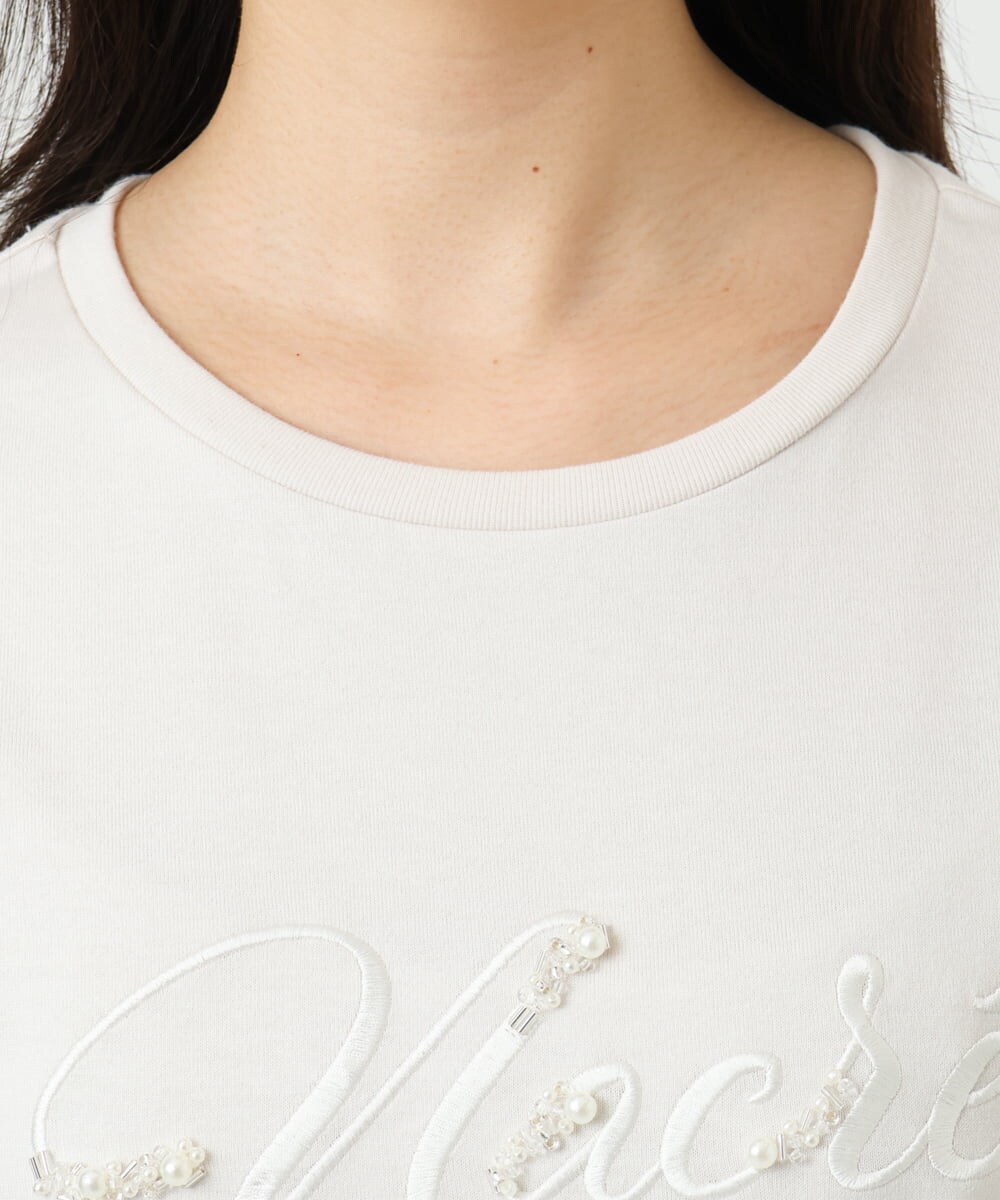F1KGD30090 MK MICHEL KLEIN(小さいサイズ)(メゾン ドゥ サンク) 【小さいサイズ】ビーズ刺繍ロゴTシャツ/洗える ベージュ