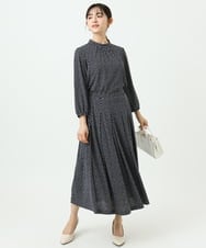 F1KGD31140 MK MICHEL KLEIN(小さいサイズ)(メゾン ドゥ サンク) 【小さいサイズ】幾何柄ジャージーカットソー/洗濯機で洗える ライトブルー