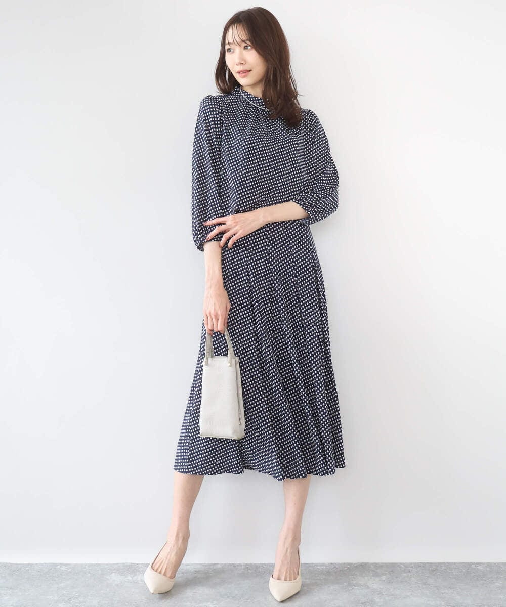 F1KGD31140 MK MICHEL KLEIN(小さいサイズ)(メゾン ドゥ サンク) 【小さいサイズ】幾何柄ジャージーカットソー/洗濯機で洗える ライトブルー