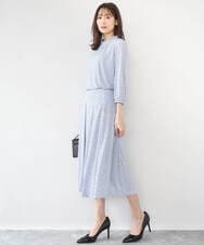 F1KGD31140 MK MICHEL KLEIN(小さいサイズ)(メゾン ドゥ サンク) 【小さいサイズ】幾何柄ジャージーカットソー/洗濯機で洗える ライトブルー