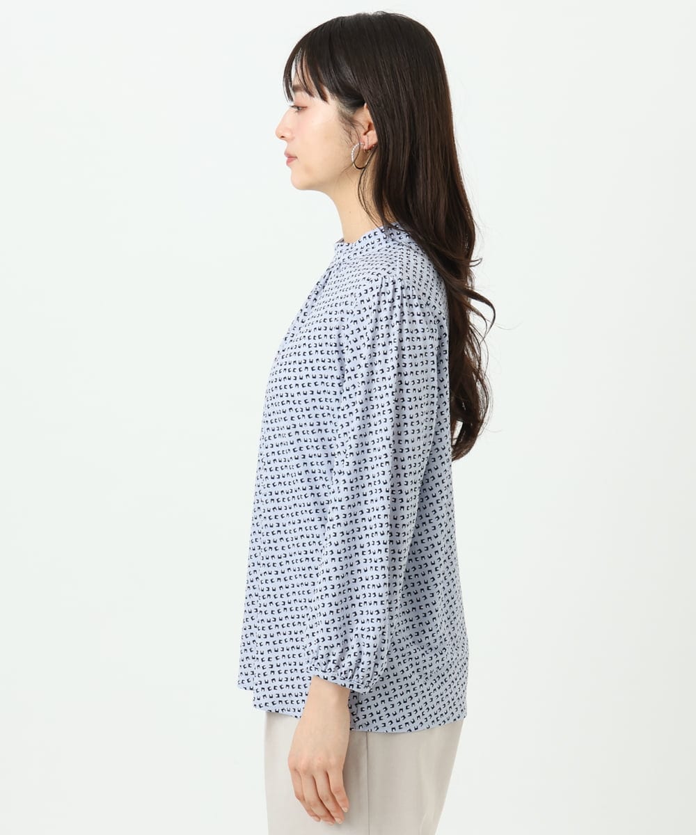 F1KGD31140 MK MICHEL KLEIN(小さいサイズ)(メゾン ドゥ サンク) 【小さいサイズ】幾何柄ジャージーカットソー/洗濯機で洗える ライトブルー