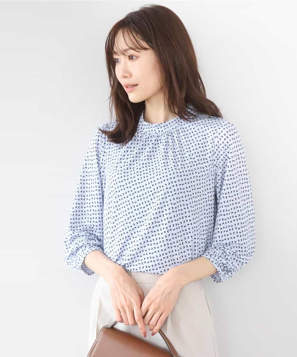 F1KGD31140 MK MICHEL KLEIN(小さいサイズ)(メゾン ドゥ サンク) 【小さいサイズ】幾何柄ジャージーカットソー/洗濯機で洗える ライトブルー