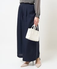 F1LGA32170 MK MICHEL KLEIN(小さいサイズ)(メゾン ドゥ サンク) 【小さいサイズ】サテンワイドシルエットパンツ/洗える ネイビー