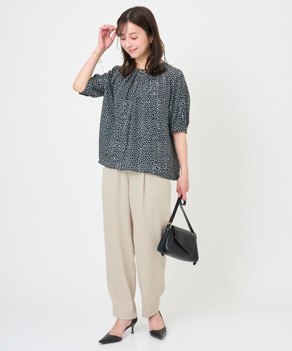F1LGD44160 MK MICHEL KLEIN(小さいサイズ)(メゾン ドゥ サンク) 【小さいサイズ】[UVカット/接触冷感/防シワ/通気性/洗濯機で洗える]テーパードパンツ ベージュ