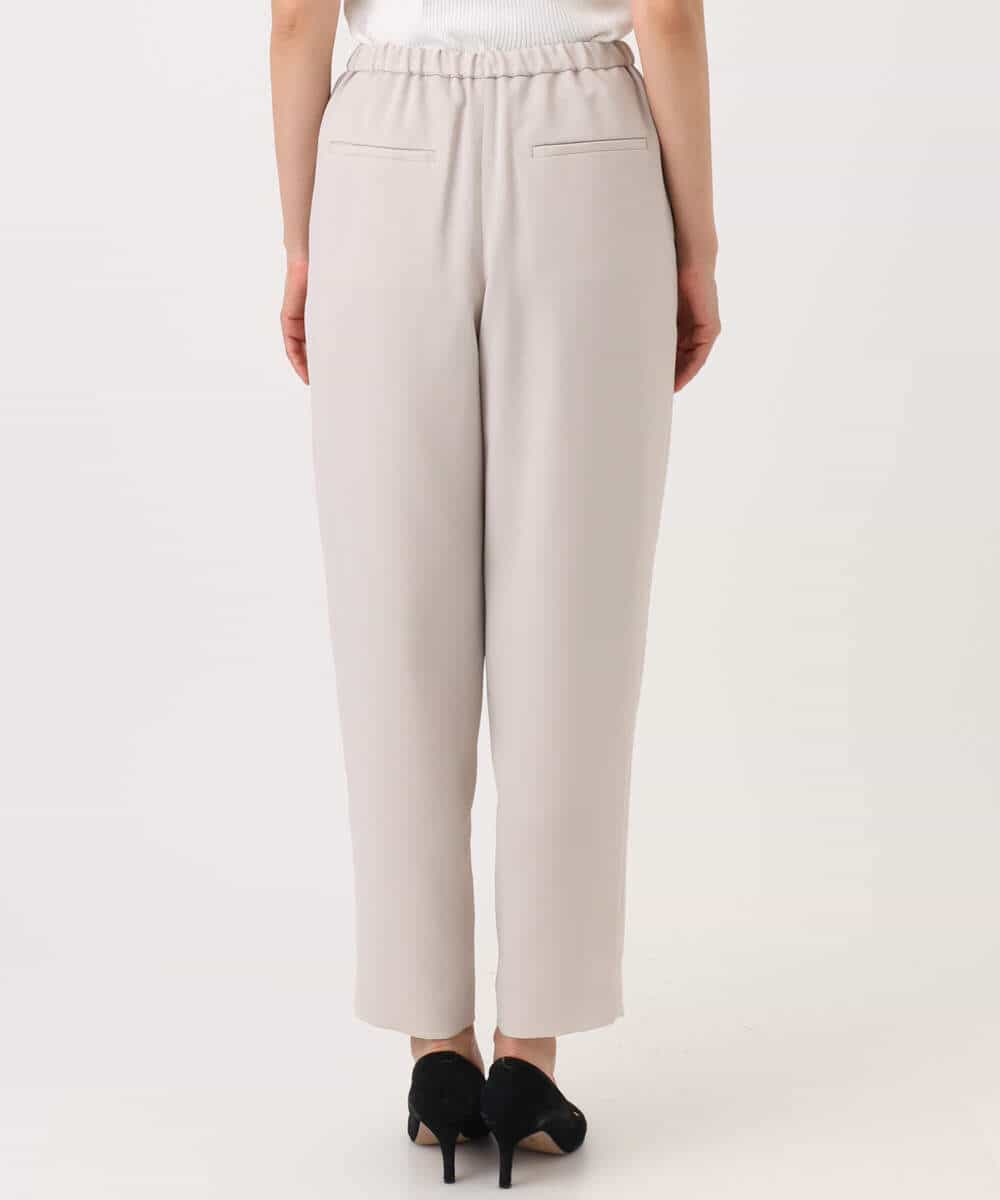 F1LGD44160 MK MICHEL KLEIN(小さいサイズ)(メゾン ドゥ サンク) 【小さいサイズ】[UVカット/接触冷感/防シワ/通気性/洗濯機で洗える]テーパードパンツ ベージュ