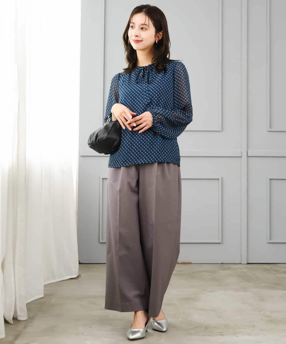 F1LJD45160 MK MICHEL KLEIN(小さいサイズ)(メゾン ドゥ サンク) 【小さいサイズ】[洗える/イージーケア/抗ピリング/ナチュラルストレッチ]ストレートワイドシルエットパンツ（無地） グレー