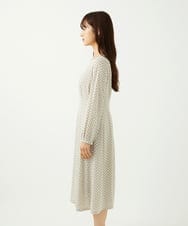 F1PAD30190 MK MICHEL KLEIN(小さいサイズ)(メゾン ドゥ サンク) 【小さいサイズ】タックデザイン幾何柄ワンピース/洗濯機で洗える アイボリー