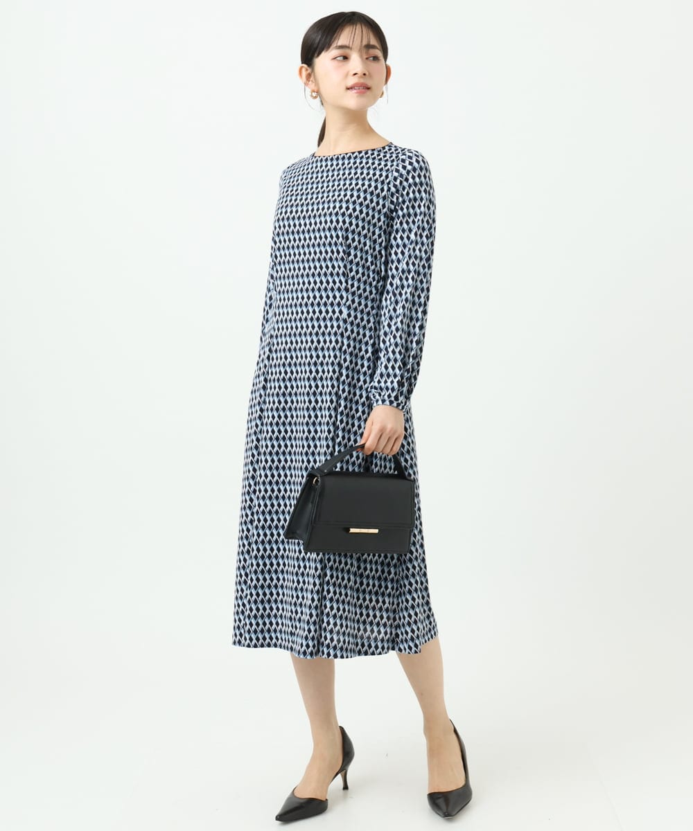 F1PGD20190 MK MICHEL KLEIN(小さいサイズ) 【小さいサイズ】[イージーケア]幾何柄ジャージーワンピース/洗濯機で洗える