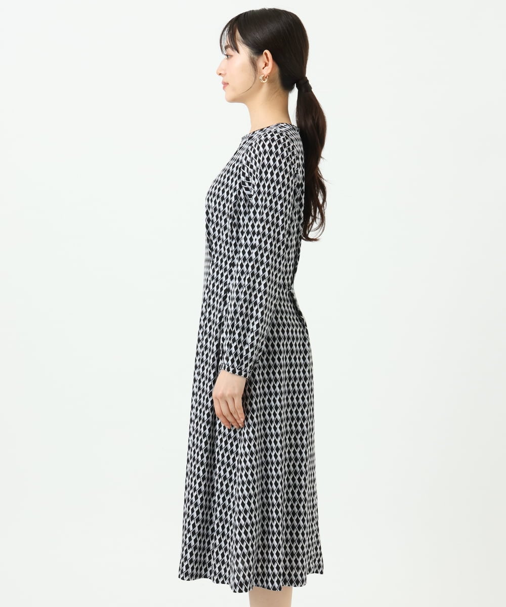 F1PGD20190 MK MICHEL KLEIN(小さいサイズ)(メゾン ドゥ サンク) 【小さいサイズ】[イージーケア]幾何柄ジャージーワンピース/洗濯機で洗える ブラック