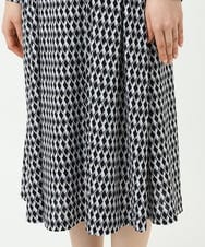 F1PGD20190 MK MICHEL KLEIN(小さいサイズ)(メゾン ドゥ サンク) 【小さいサイズ】[イージーケア]幾何柄ジャージーワンピース/洗濯機で洗える ブラック