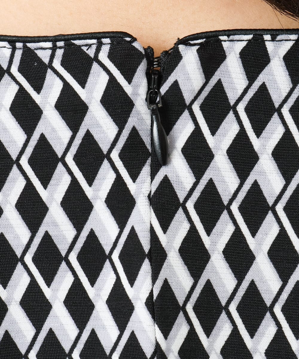 F1PGD20190 MK MICHEL KLEIN(小さいサイズ)(メゾン ドゥ サンク) 【小さいサイズ】[イージーケア]幾何柄ジャージーワンピース/洗濯機で洗える ブラック