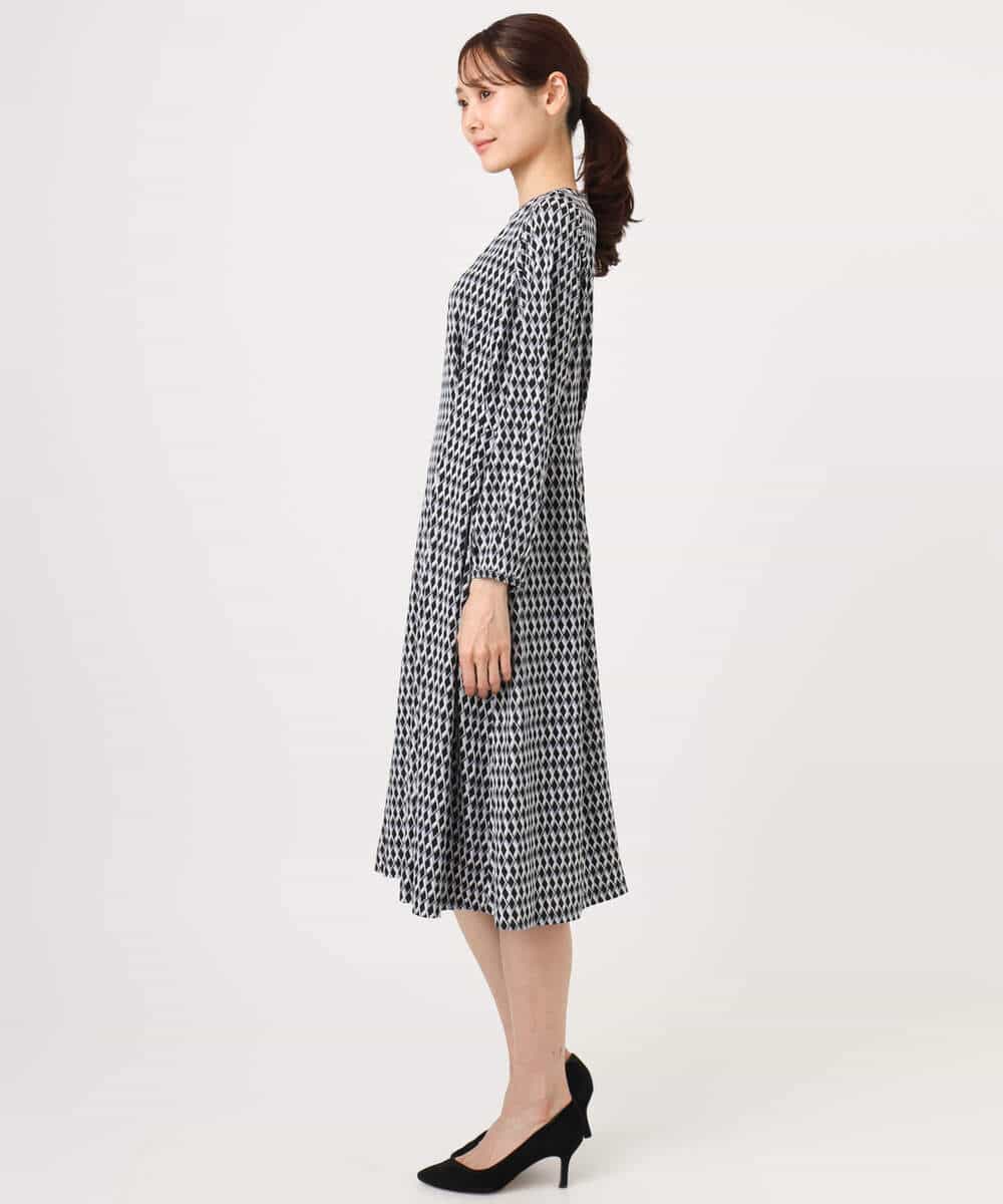 F1PGD20190 MK MICHEL KLEIN(小さいサイズ)(メゾン ドゥ サンク) 【小さいサイズ】[イージーケア]幾何柄ジャージーワンピース/洗濯機で洗える ブラック