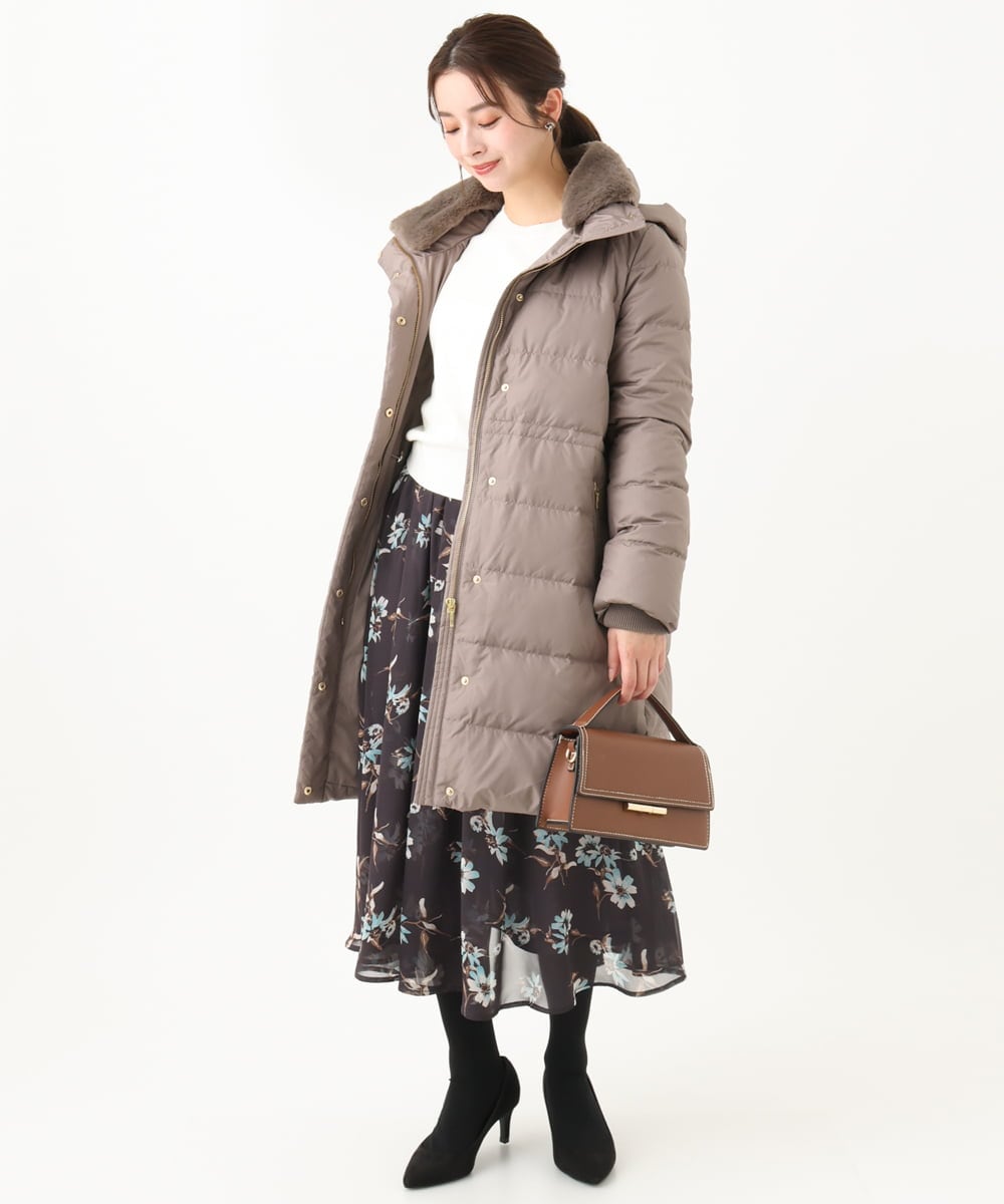 F1VAA50350 MK MICHEL KLEIN(小さいサイズ)(メゾン ドゥ サンク) 【小さいサイズ】ベーシックタフタロングダウンコート(新色追加) ベージュ