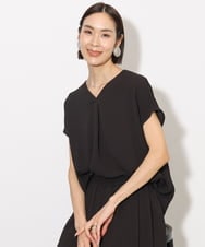 F6BHA04160 MICHEL KLEIN(小さいサイズ)(メゾン ドゥ サンク) 小さいサイズ]楊柳Vネックデザインブラウス(セットアップ対応) ブラック