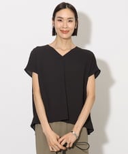 F6BHA04160 MICHEL KLEIN(小さいサイズ)(メゾン ドゥ サンク) 小さいサイズ]楊柳Vネックデザインブラウス(セットアップ対応) ブラック