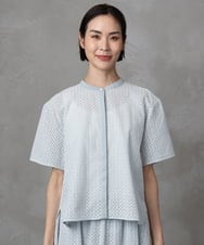 F6BHA18230 MICHEL KLEIN(小さいサイズ)(メゾン ドゥ サンク) [小さいサイズ]エンブロイダリーレースブラウス(セットアップ対応) ライトブルー