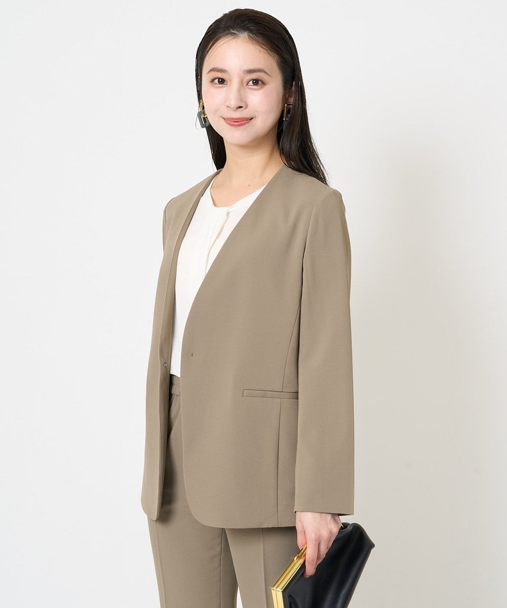 F6DGA12290 MICHEL KLEIN(小さいサイズ)(メゾン ドゥ サンク) [小さいサイズ]ノーカラージャケット(接触冷感/セットアップ対応) カーキ