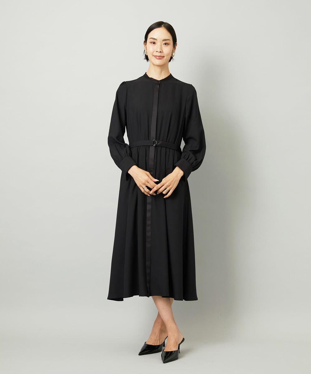 F6EAD05360 MICHEL KLEIN(小さいサイズ)(メゾン ドゥ サンク) [小さいサイズ]ノーカラーフレアーワンピース ブルー