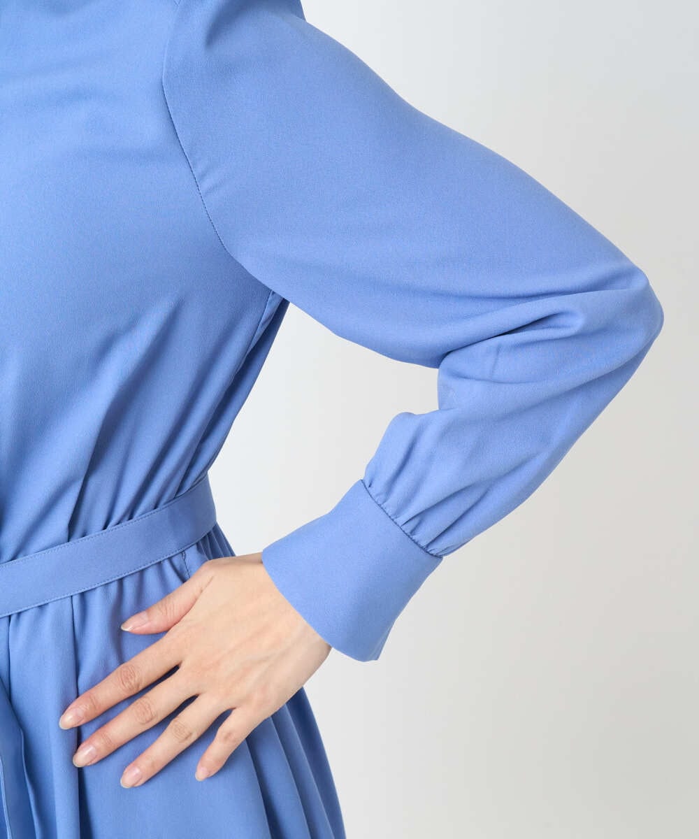 F6EAD05360 MICHEL KLEIN(小さいサイズ)(メゾン ドゥ サンク) [小さいサイズ]ノーカラーフレアーワンピース ブルー