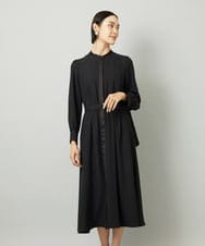 F6EAD05360 MICHEL KLEIN(小さいサイズ)(メゾン ドゥ サンク) [小さいサイズ]ノーカラーフレアーワンピース ブラック