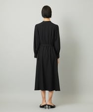 F6EAD05360 MICHEL KLEIN(小さいサイズ)(メゾン ドゥ サンク) [小さいサイズ]ノーカラーフレアーワンピース ブラック
