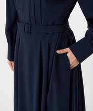 F6EAD06360 MICHEL KLEIN(小さいサイズ)(メゾン ドゥ サンク) [小さいサイズ]ノーカラープリーツワンピース ネイビー