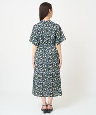 F6EGV46390 MICHEL KLEIN(小さいサイズ)(メゾン ドゥ サンク) [小さいサイズ]フラワープリント3WAYワンピース(オリジナルプリント) ネイビー系(57)