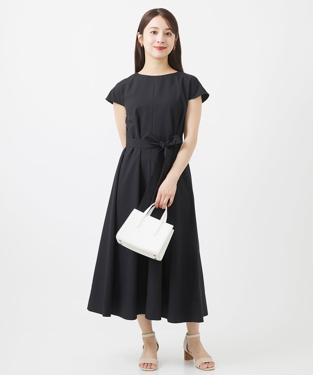 F6EHV53290 MICHEL KLEIN(小さいサイズ)(メゾン ドゥ サンク) [小さいサイズ]ドライタッチリネンライクワンピース モカ(87)