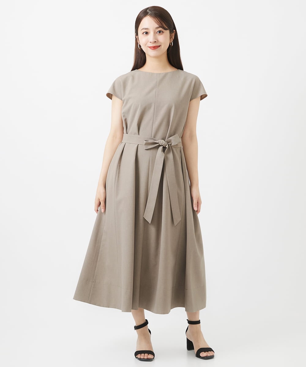 F6EHV53290 MICHEL KLEIN(小さいサイズ)(メゾン ドゥ サンク) [小さいサイズ]ドライタッチリネンライクワンピース モカ(87)