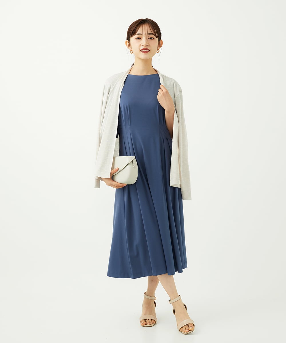 F6EJA04290 MICHEL KLEIN(小さいサイズ)(メゾン ドゥ サンク) ［小さいサイズ］ストレッチカットワンピース ブルー