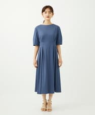 F6EJA04290 MICHEL KLEIN(小さいサイズ)(メゾン ドゥ サンク) ［小さいサイズ］ストレッチカットワンピース ブルー