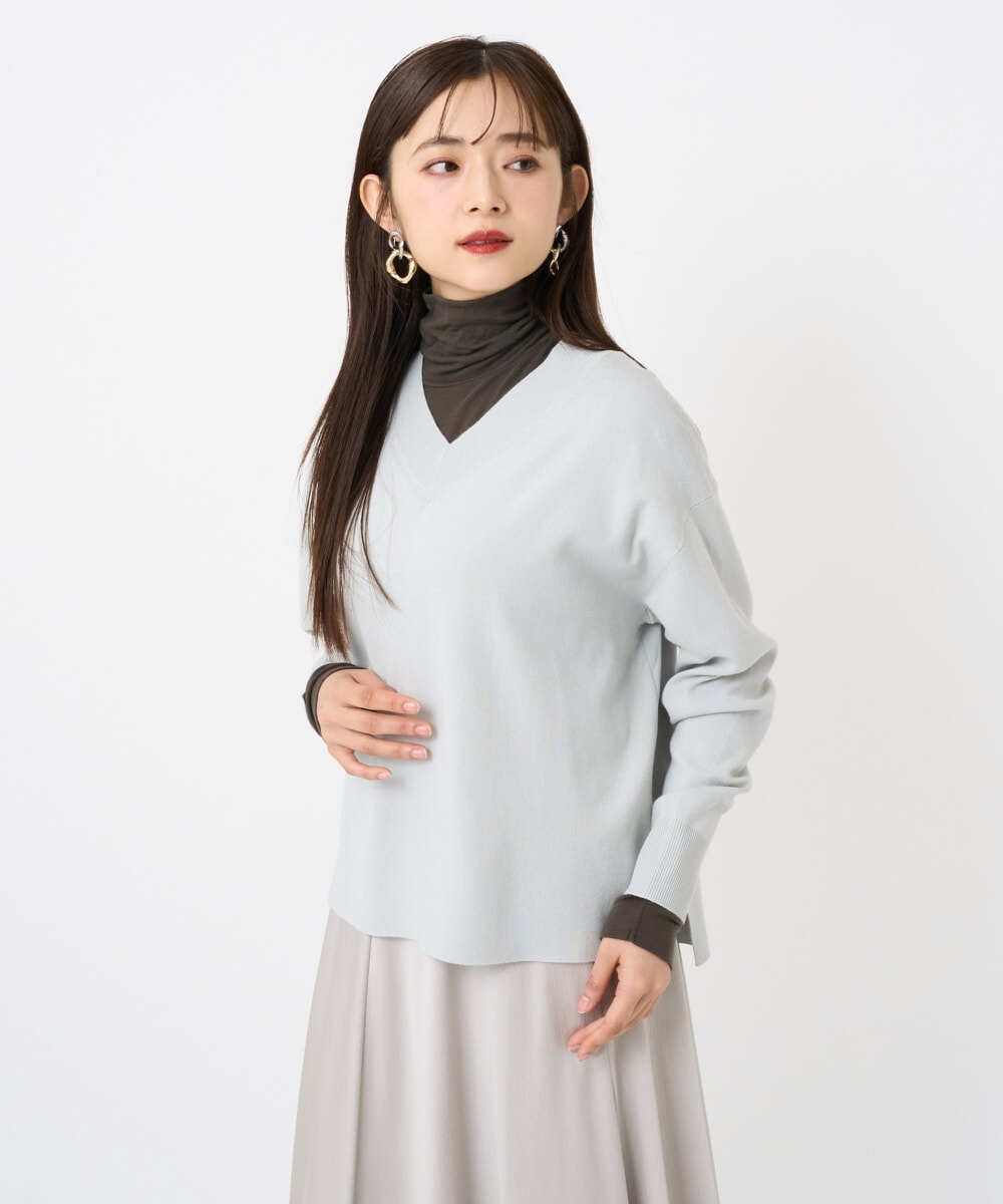 F6FAD23210 MICHEL KLEIN(小さいサイズ)(メゾン ドゥ サンク) [小さいサイズ]Vネックニット ライトブルー