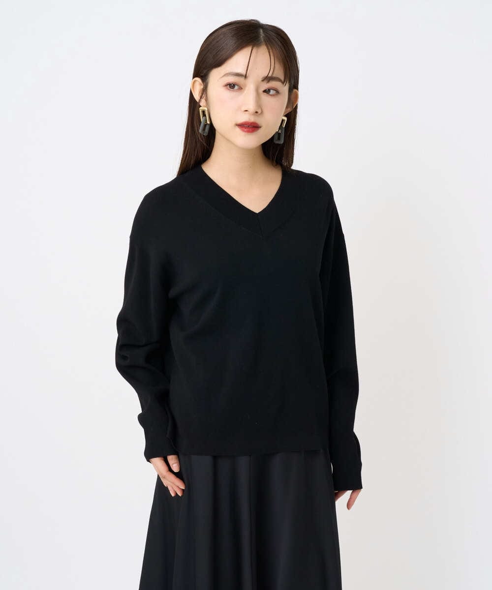 F6FAD23210 MICHEL KLEIN(小さいサイズ)(メゾン ドゥ サンク) [小さいサイズ]Vネックニット ライトブルー