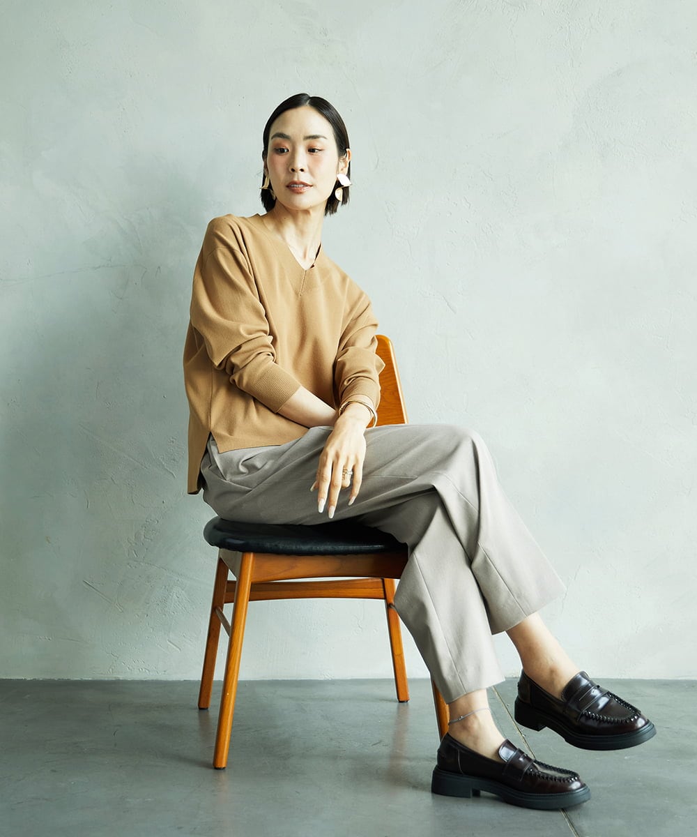 F6FAD23210 MICHEL KLEIN(小さいサイズ)(メゾン ドゥ サンク) [小さいサイズ]Vネックニット ライトブルー