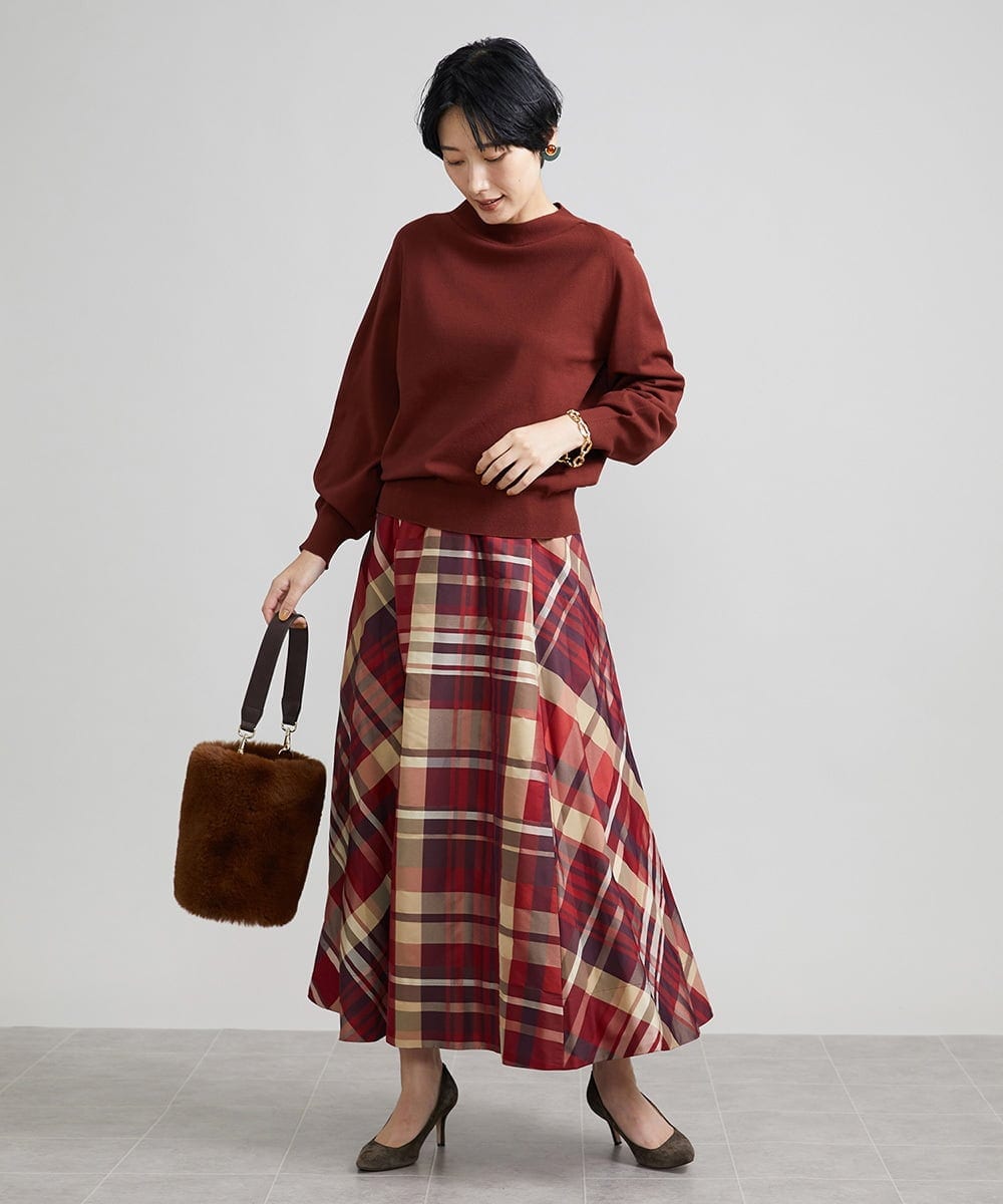 F6FAV15180 MICHEL KLEIN(小さいサイズ)(メゾン ドゥ サンク) [小さいサイズ]ホールガーメント(R)ボトルネックニット（ボーダー・無地/定番） ボルドー(77)